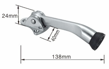 El retroceso abajo cubre con cinc la aleación dentro del tapón de la puerta con el tenedor de goma montado en puerta